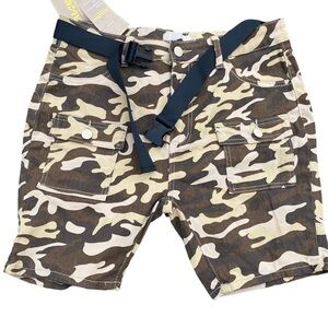 Kalowa womens Camo shorts size 3x black belt adjustable jean like material